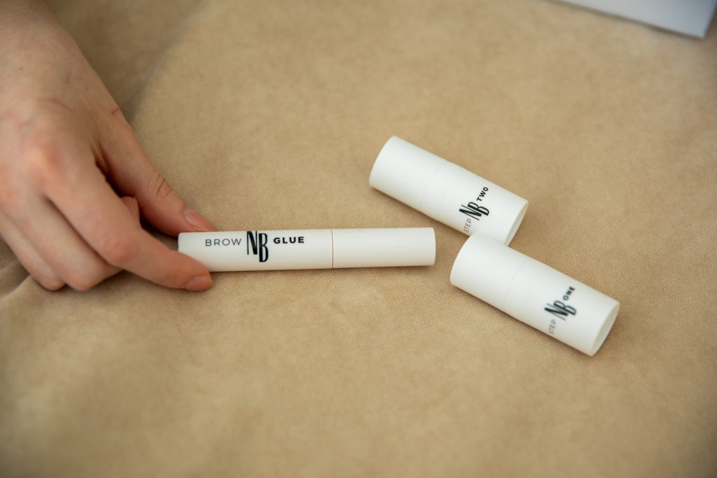 laminazione sopracciglia a casa