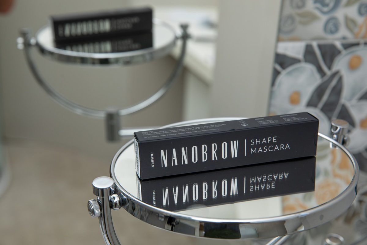 nanobrow shape mascara